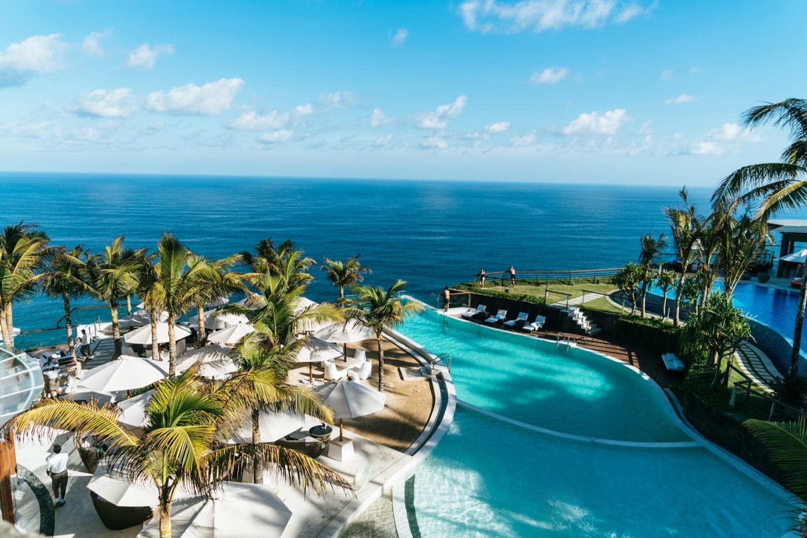 Dubai's Leading Swimming Pool Contractors